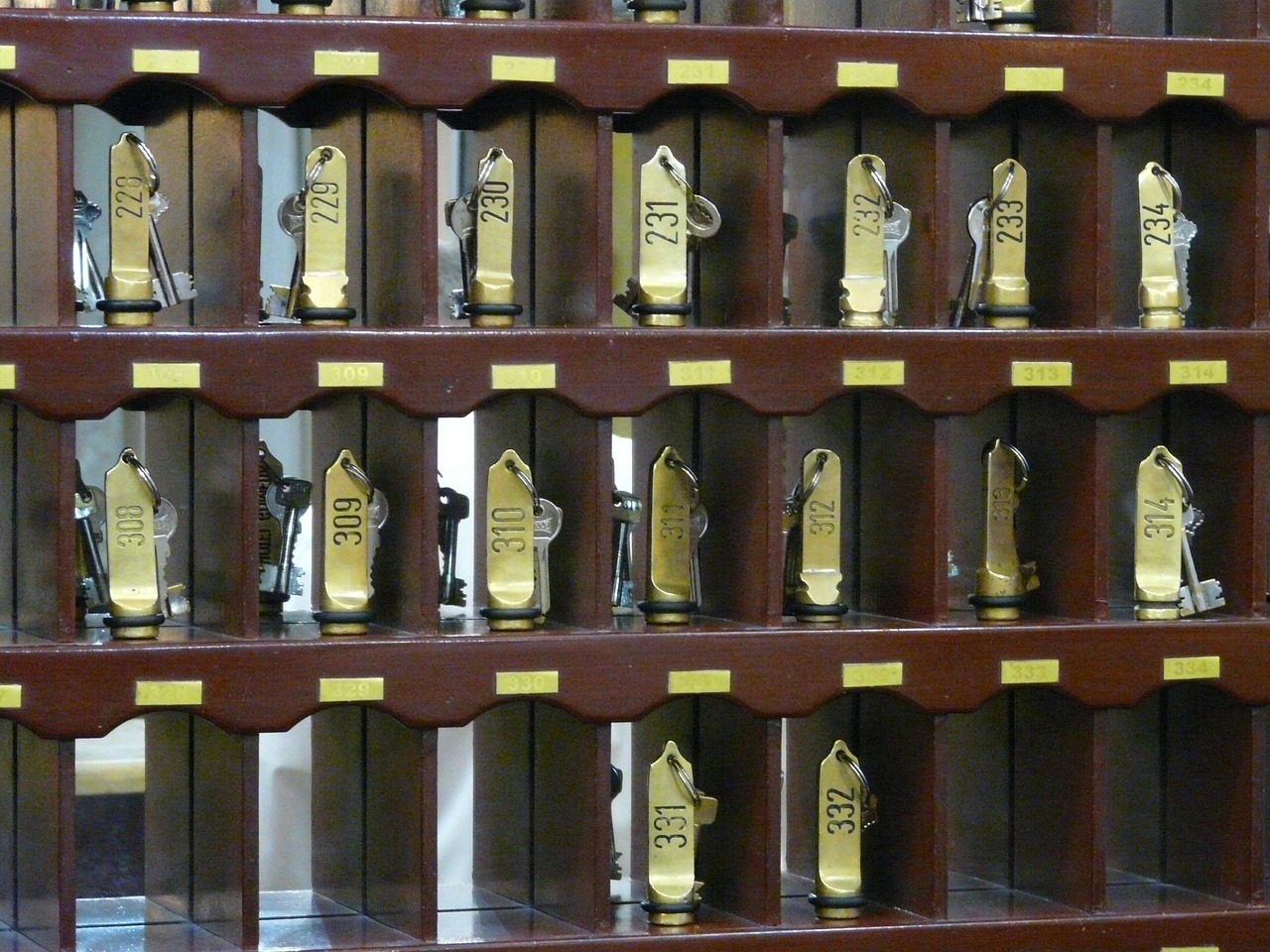 Simpatia para pessoa mudar de casa: rituais para atrair mudanças