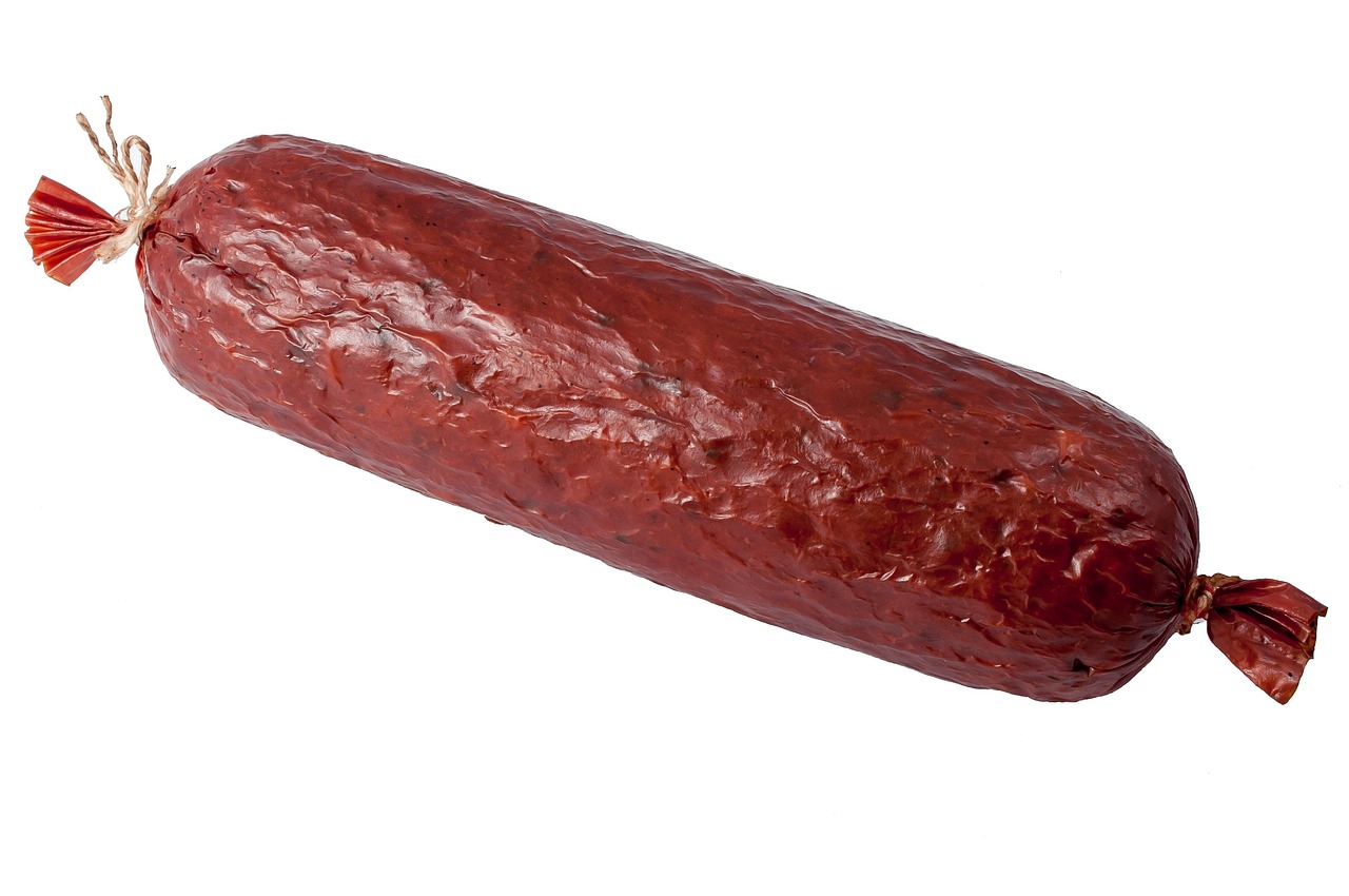 Sonhar com salame pode representar prazeres simples e recompensas