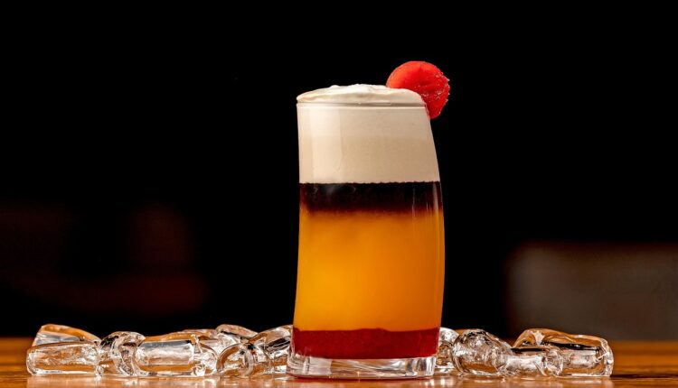 Melhores drinks em Vitória ES: 10 bares com coquetéis irresistíveis