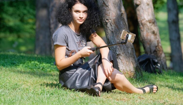 Arrumar um celular que caiu na água: dicas práticas para salvar seu aparelho