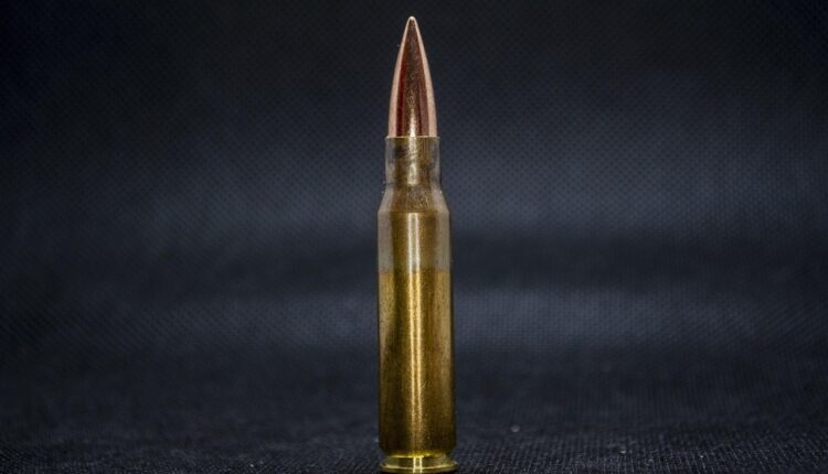 Sonhar com tiroteio e morte: significados e interpretações surpreendentes