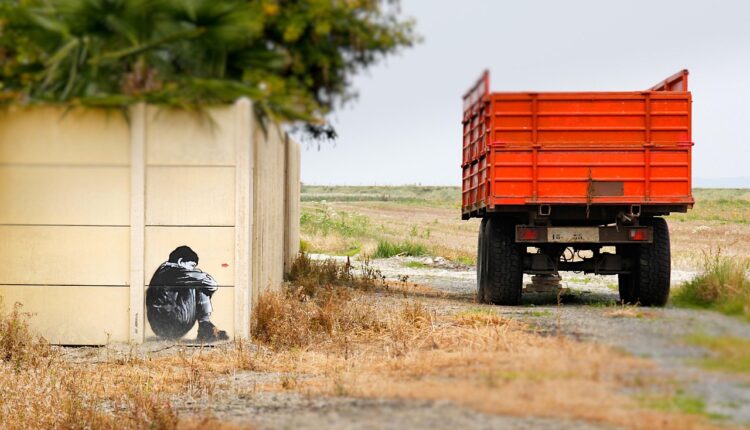 Sonhar com desaparecimento reflete ansiedade e medo de perder algo importante