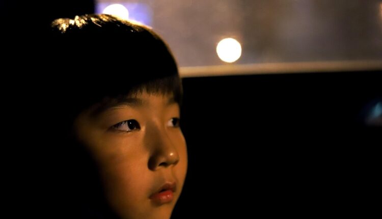 O que significa sonhar desmaiando e o alerta do inconsciente