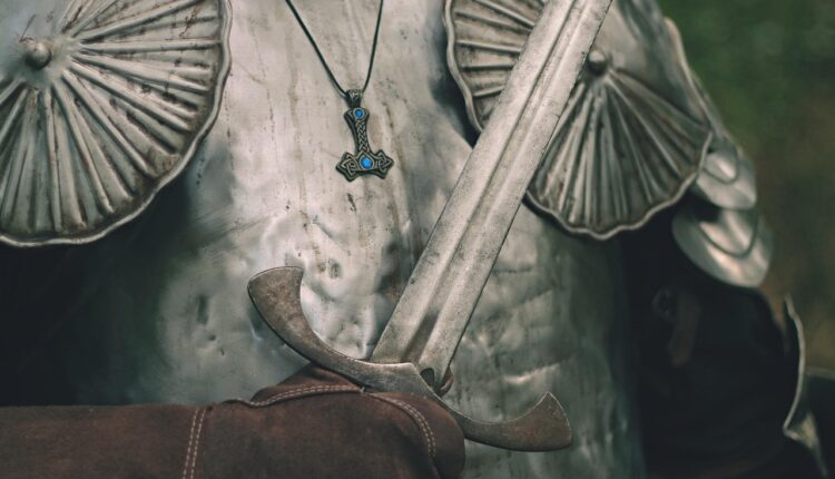 Sonhar com segurança indica proteção, confiança e estabilidade emocional